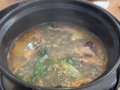 -濠轩阁特色生蚝火锅(水湾路店)