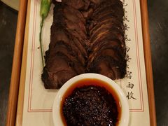 卤牛腱-茶叁酒肆·楚味江湖(菱角湖店)