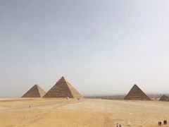 -吉萨金字塔群