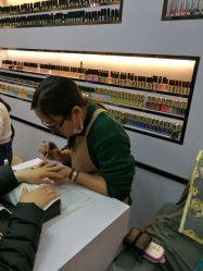 -美斯洛美甲美睫连锁店