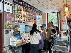 -老鼎万春卤菜(五代传承创始老店)
