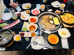 -木槿花韩式炭烤·熟成肉工坊(孙文东路店)