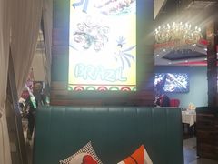 -四海一家自助餐(益田假日广场店)