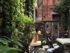 -古董花园(思南路42弄小区店)