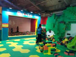 -恐龙探索乐园(磁器口店)