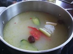-野菌皇海景野生菌火锅(滨海大道店)