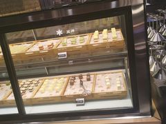 面包甜点陈列柜-韩盛·盛江山自助料理(中街大悦城店)