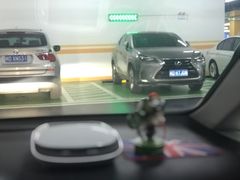 -银泰百货(厦门国贸中心店)