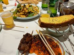 -亚伟瓦罐面美食城(淇县总店)