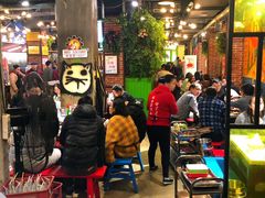 大堂-钢管厂歆瑞源油卤串串香(春熙路太古里店)