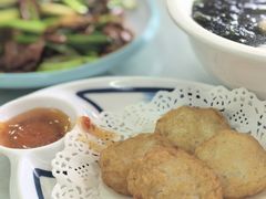 手打墨鱼饼-双月饭店·20年老字号(新村店)