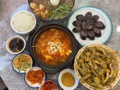 -屋里家延边朝鲜族冷面(梅林3店)