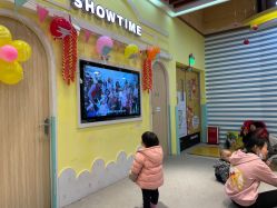 -多多淘儿童体验中心(重庆来福士店)