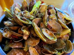 隔壁店的辣炒花蛤-清真·马峰烤肉(小学习北巷店)