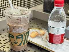 -星巴克臻选(莘庄仲盛店)