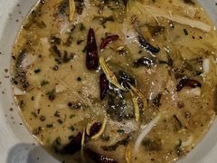 -渔语鱼酸菜鱼新川菜(来福士店)