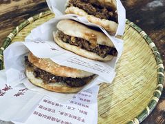 肉夹馍-穆得·老周家牛肉烧饼(普利街店)