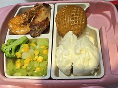 -日昌餐馆(Mini西点茂店)