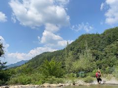 -罗田大别山峡谷漂流
