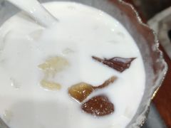 -黄师奶甜品店