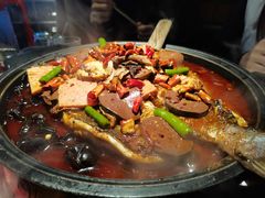 -辣尚瘾·烤鱼·新川菜(交大直营店)