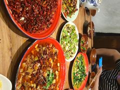-先启半步颠小酒馆(白麓里店)