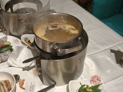 -领鲜活海鲜榴莲自助火锅(东门店)