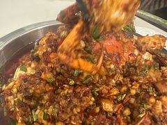 何眼镜小辣蟹-凤凰路何眼镜香辣蟹(花果园店)