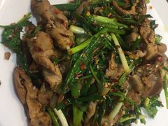 -东北四季饺子王(华山路店)