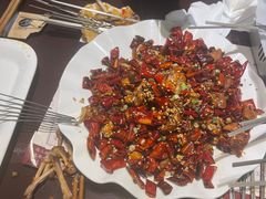 -三个大叔烤羊肉串·歌手驻唱·碳烤鲜肉(西三旗店)
