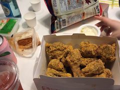 -BHC炸鸡(明洞总店)