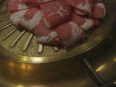 -猪啊牛呀羊啊铜盘烤肉(正大广场店)