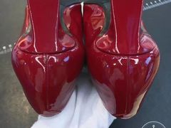 -爱革·洗衣改衣·洗鞋修鞋·洗包修包·奢侈品护理(宝地广场店)