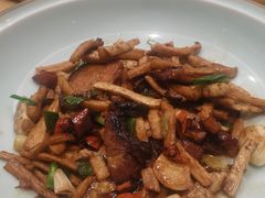 -元唐家宴•经典东北菜(梅市口路店)