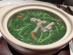 肉汤浸枸杞苗-炳胜私厨(万象前海店)