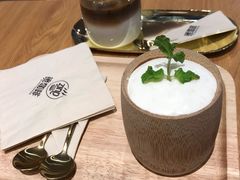 -ZING COFFEE 镜咖啡