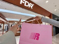 -杭州湖滨银泰in77