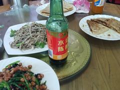 -溢心园香河肉饼总店