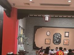 -龙悦湾酒家·八阵鱼生·渔人码头店