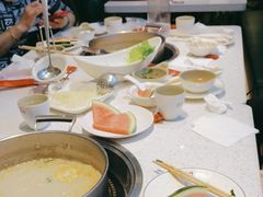 -三人行骨头王火锅(长寿店)