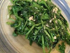 -老鼎万春卤菜(五代传承创始老店)