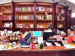 -二酉书店TOYOU BOOKS