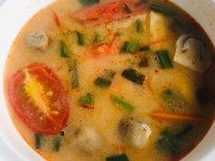 冬阴功汤-食肆&Fourteen(武林夜市店)