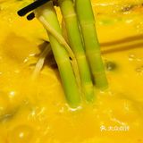 汤能喝好多碗,简直可以鲜掉了眉毛啊!服务员很主动