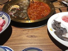 -小天鹅火锅·一线江景洪鼎旗舰店(洪崖洞店)