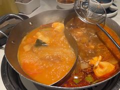 -左庭右院鲜牛肉火锅(金山万达店)