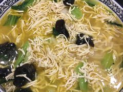 蟹黄煮干丝-陈记菜馆·非遗淮扬菜(东关街教场店)