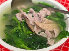上汤枸杞叶-谭厨中山传家菜.乳鸽.脆鲩鱼(华强北中航城店)