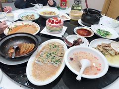 -香山湖家家宴(中山陵店)