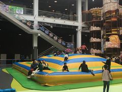 -蒙特利亲子乐园